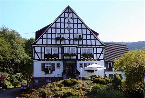 pension hermes kirchhundem|BAUERNHOFPENSION HAUS HERMES .